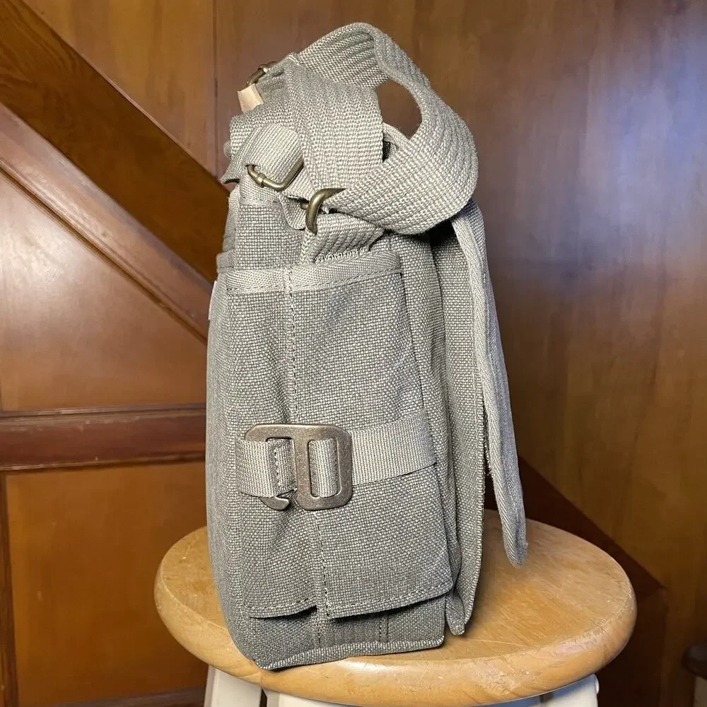 Think Tank - New - Retrospective 7M - Camera Bag With Rain Cover - Pinestone